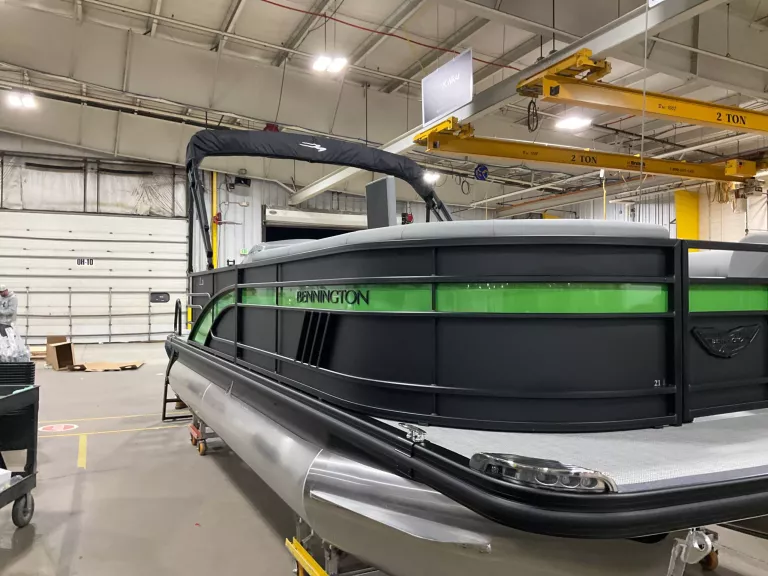 Bennington Pontoon Boats Upstate New York Bennington Pontoon Boat Dealer