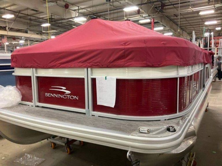 Bennington Pontoon Boats Upstate New York Bennington Pontoon Boat Dealer